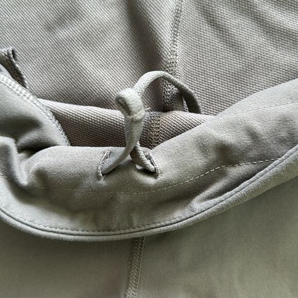 Columbia Omni-Shield Stretch Savannah Hill Hybrid Shorts - Picture 3 of 6